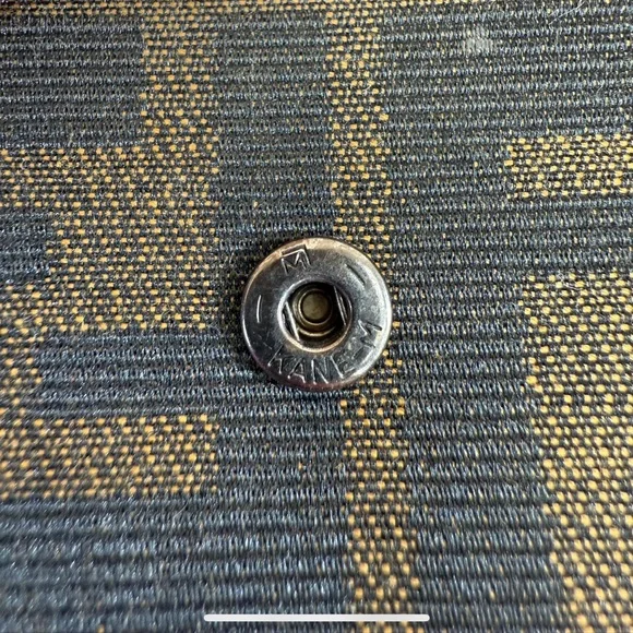 Vintage Authentic - Fendi Brown Zucca Pattern -
Canvas Long Wallet - Picture 10 of 10